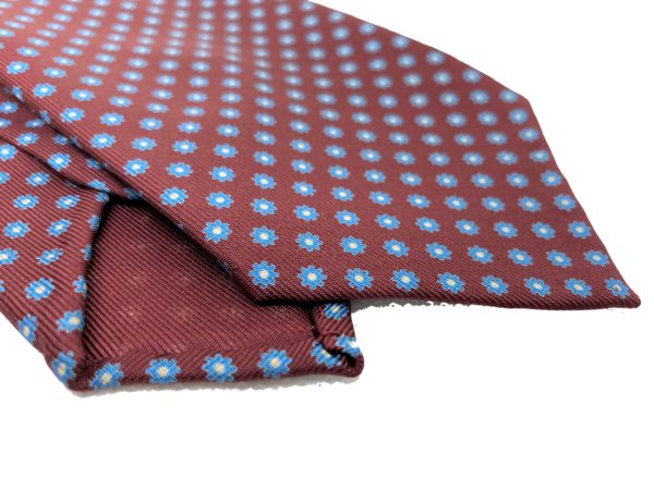 7-fold tie burgungy with floral motif