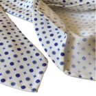 5-fold tie in white color with blue motif